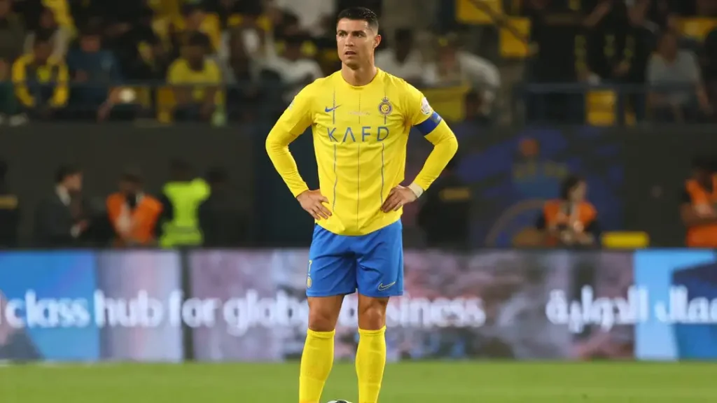 Ronaldo Teaches Al-Nassr Squad a Lesson after Title Loss